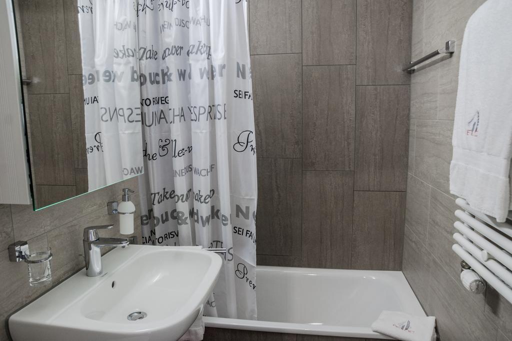 Reloc Serviced Apartments Zurich-Oerlikon Chambre photo